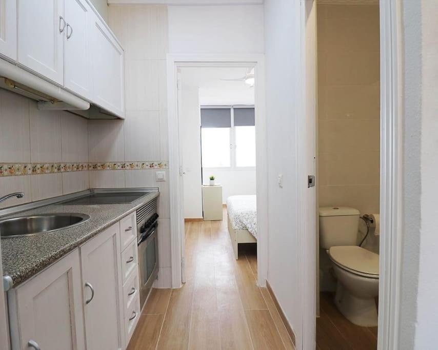 Brand New Apartment. 400 Meters Best Beach Торрев'єха Екстер'єр фото
